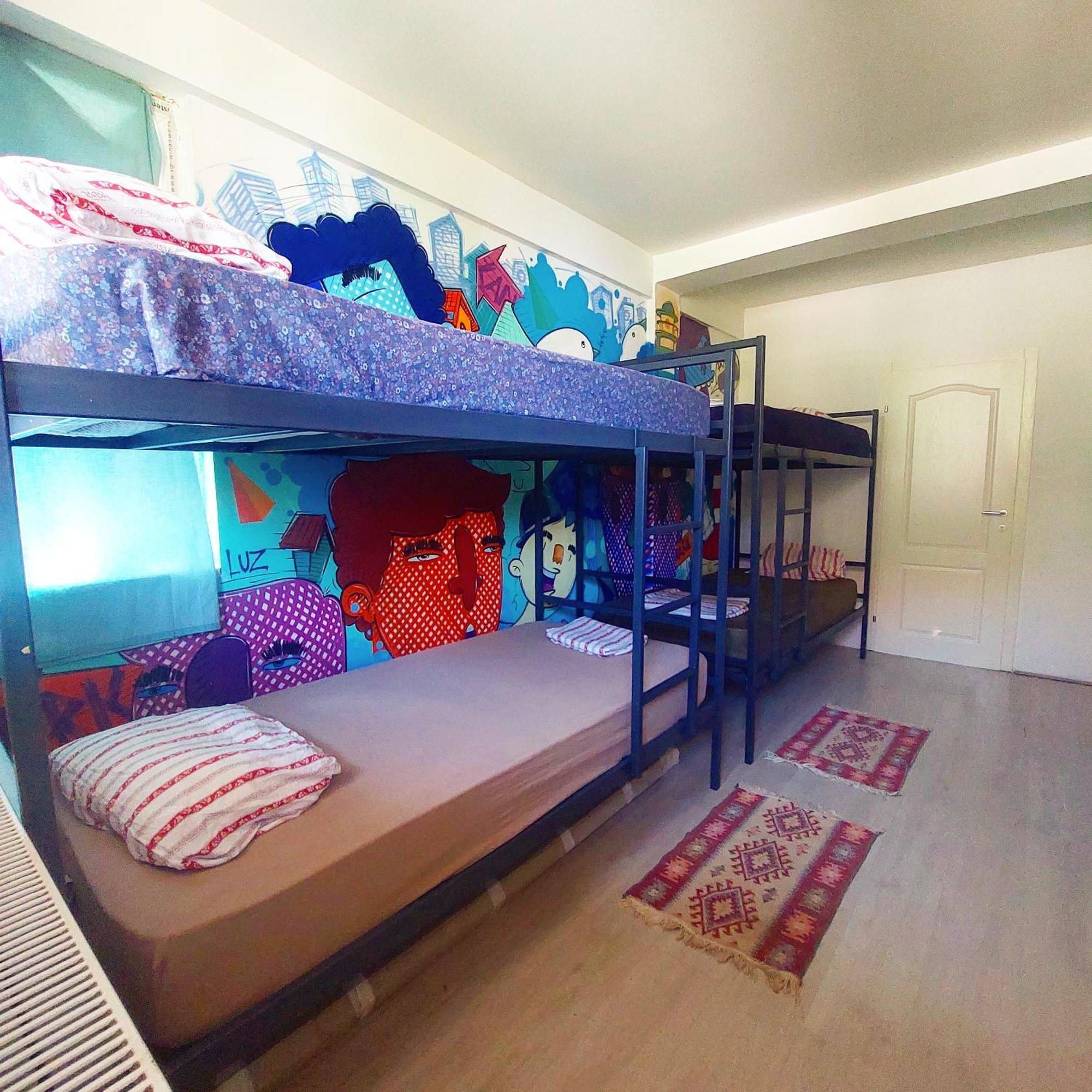 Golden Age Hostel Охрид Экстерьер фото